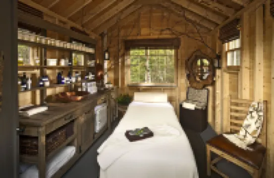 Hidden Pond Resort