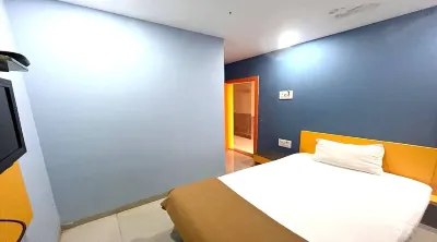 Pph Living Stepsotel Hotels near Ullal Srinivas Mallya statue