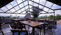 Ravishing Retreat - breakfast