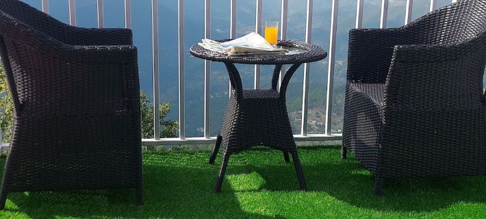 Kasar Himalaya Holiday Resort, Binsar Rd Hotels in Almoran piirikunta