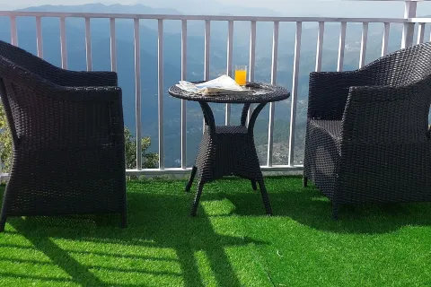 Kasar Himalaya Holiday Resort, Binsar Rd