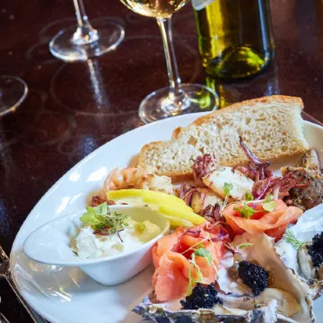 Tayfin Royale Hotel & Restaurant