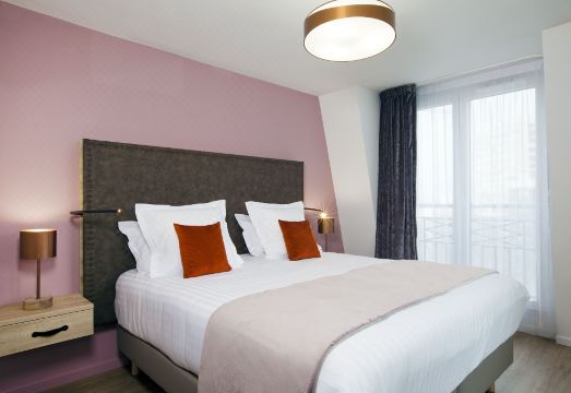 레지돔 퓨토 라 데팡스 외관