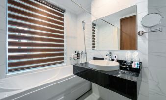 A25 Hotel - Bai Chay Ha Long