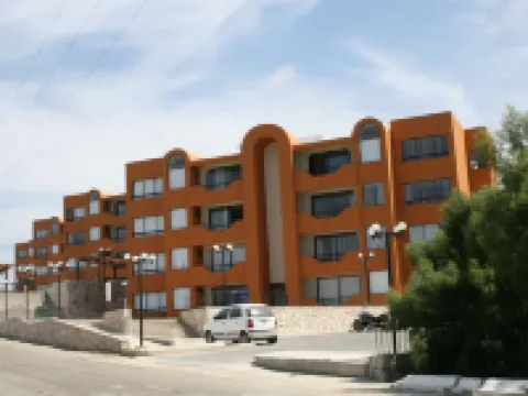 日巖公寓式酒店 洛斯卡沃斯酒店