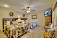 Country Roads by HoneyBear Cabins