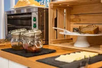 Casa Azul Sagres - Rooms & Apartments - Morgenmad