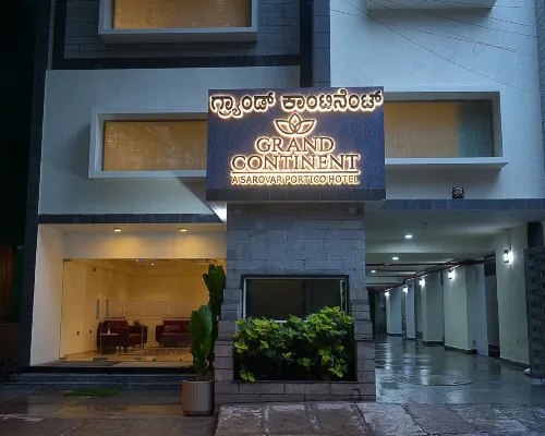 Grand Continent Malleshwaram A Sarovar Portico Affiliate Hotel Hotel in zona Centro Commerciale Mantri Square