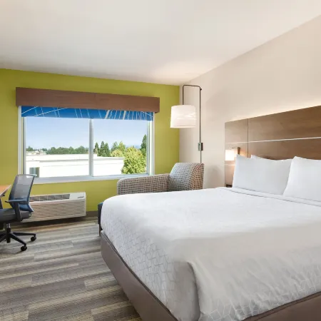 Holiday Inn Express & Suites UKIAH by IHG