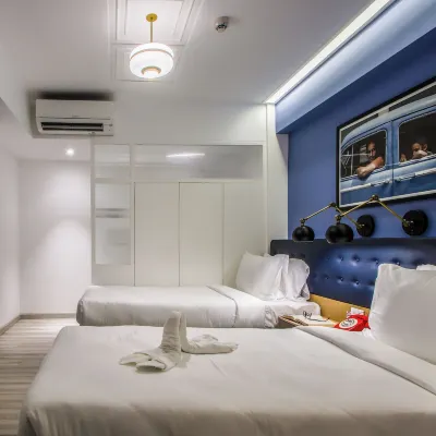 T24 Retro Hoteles cerca de Playa de Juhu