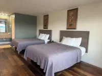 Lockhart Inn Hotels in Caldwell County