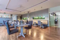 Resort Hotel IV Jahreszeiten Zingst Hotels in Zingst