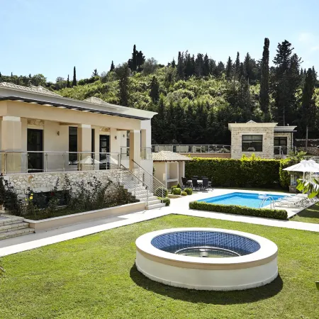 Karvouno Villas