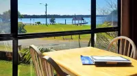 South Coast Retreat Hotels in Culburra Beach