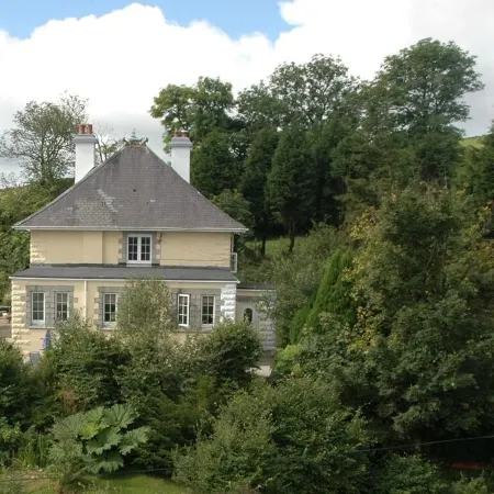 The Oratory