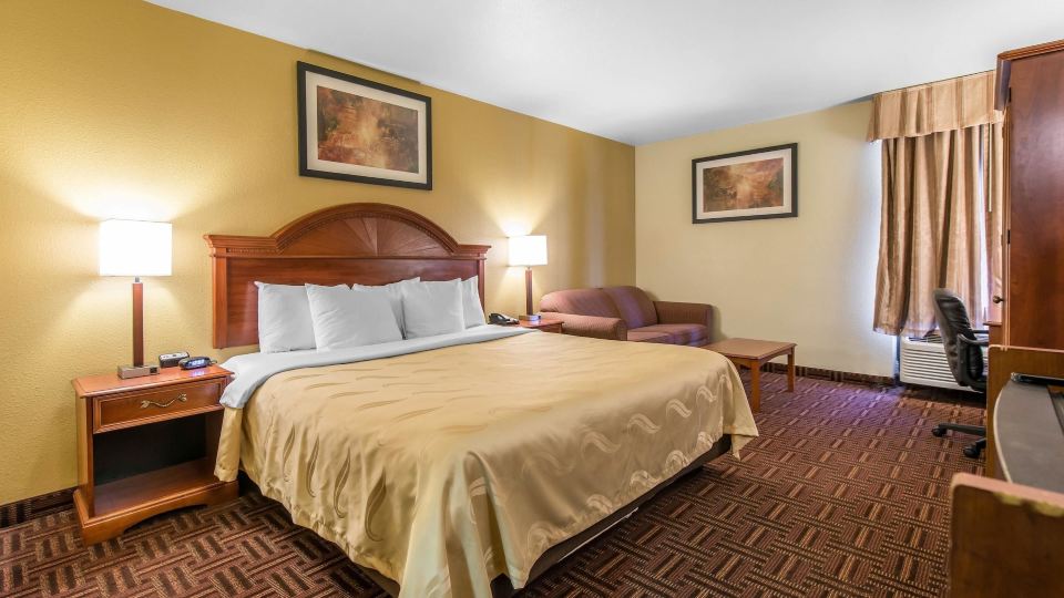 Quality Inn Colorado Springs South