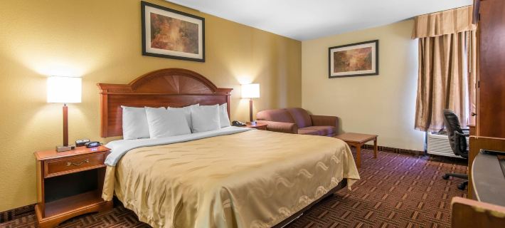 Quality Inn Colorado Springs South Hotels in Colorado Springs