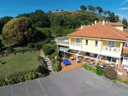 Hotel y Casona El Carmen Отели в г. Кабо Пеньяс