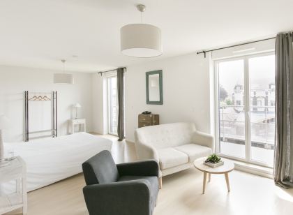 Résidence Seniors Stella - Les Berges de Seine / Zenao Appart'hôtel