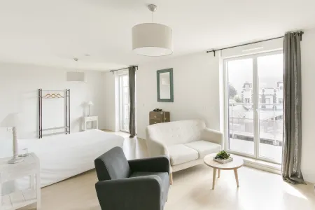 Zenao Appart'hôtels Troyes Отели в г. Вильшетиф