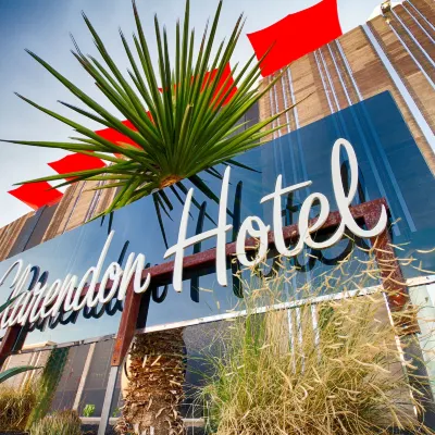 The Clarendon Hotel and Spa, BW Signature Collection Отели рядом с достопримечательностью «Художественный Музей Фонекс»
