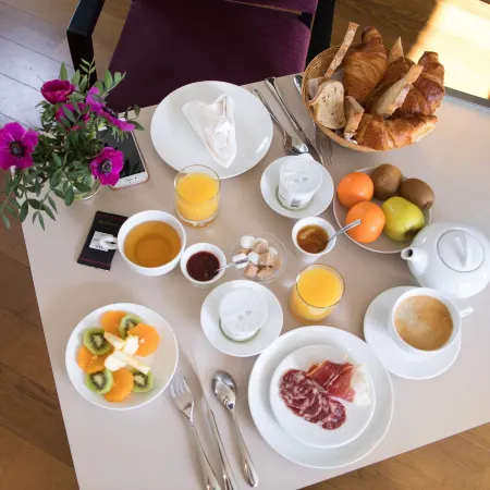 HÔTEL la Ferme de Bourran Rodez - Parking privé Gratuit