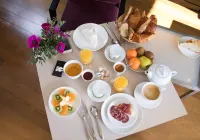 HÔTEL la Ferme de Bourran Rodez - Parking privé Gratuit - servizio colazione