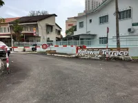 IBook8 Superior 1 Bedroom Gurney Suites  by IBook Homestay