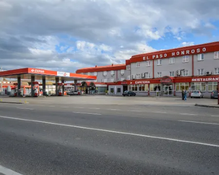 Hotel El Paso Honroso Hotels in Comarca de Astorga