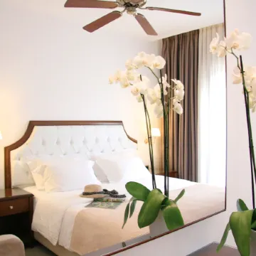 Armata Boutique Hotel