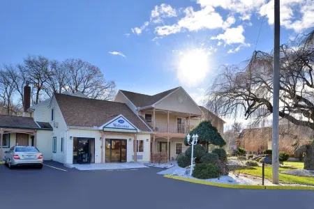 Cheshire Welcome Inn Отели в г. Нотак