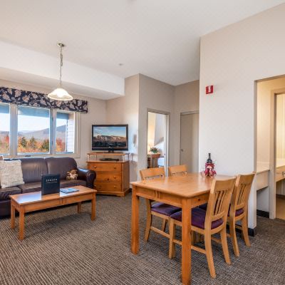 Queen Suite with Sofa Bed Jordan Hotel Promo Code