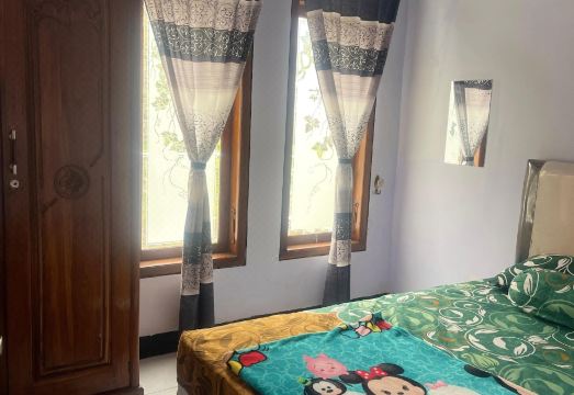 3. 마스 딜런 홈스..