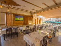 Windmills Hotel Apartments Hotels in Pernera