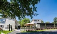 Le Cottage de Clairefontaine Hotels in Saint-Pierre-de-Boeuf