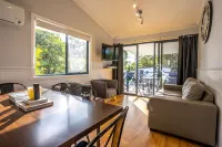 Big4 Tassie Getaway Parks St Helens Hotel a St Helens