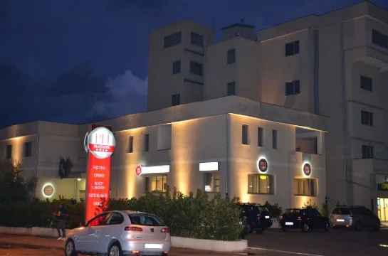 팰리스 호텔 지오이아 타우로