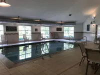 Country Inn & Suites by Radisson, Lake George Queensbury, NY - Pools