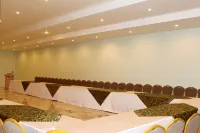 토레스 데 알바 호텔 & 스위트