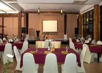 โรงแรมยาดานาร์บอน - ห้องครัว