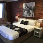 Melton Motor Inn and Apartments