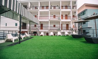 Good Dream Hotel (Khun Ying House)
