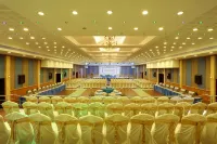 The Quilon Beach Hotel and Convention Center Hotel a Kollam