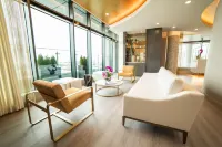 Hotel X Toronto, a Destination by Hyatt Hotel - Spa