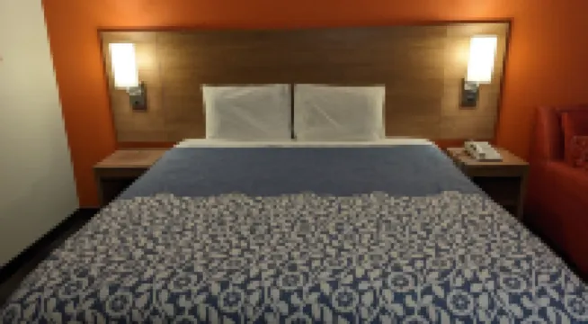 Budget Host Inn