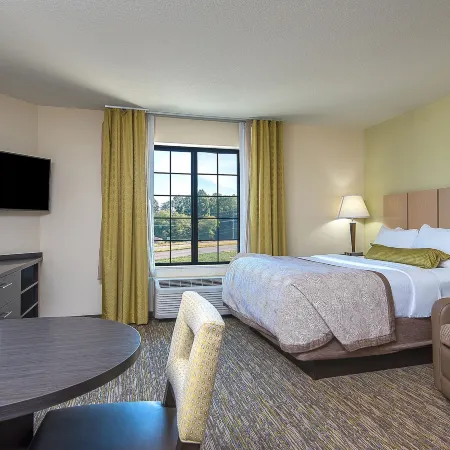 Candlewood Suites BLOOMINGTON by IHG