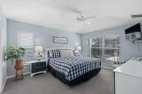 Private Pool Close to Disney lg Hmslps 8 4 Bedroom Villa by RedAwning