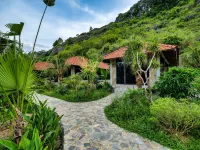 Trang An Garden Resort Hôtels à proximité de : Đình Làng Côn Lăng Thượng