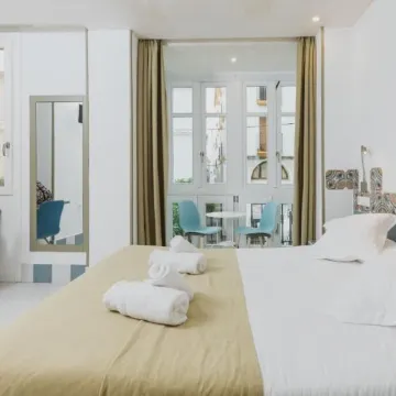 Hostal Gravina