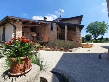 Corte Davini Agriturismo